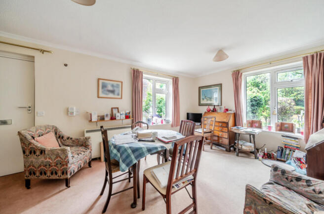 1530825-18-6ac8ad...