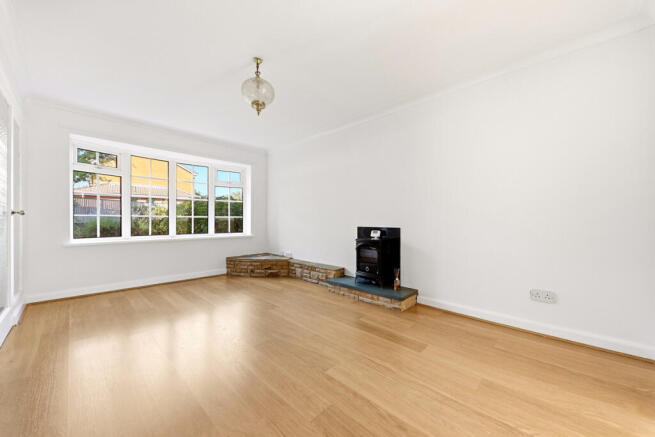 3 bed Semi-Detached for sale Image 9