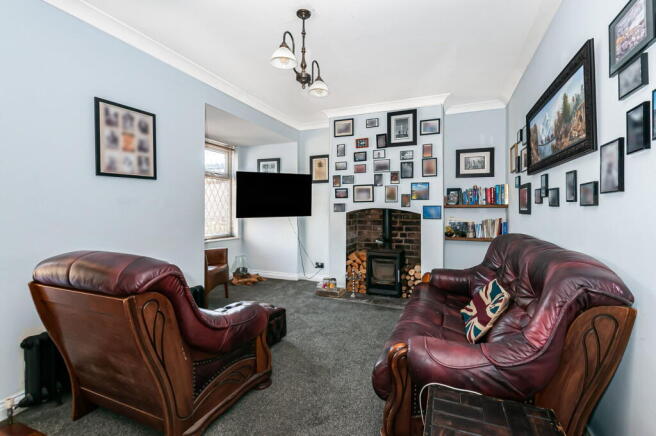 3 bed Terraced for sale Image 6