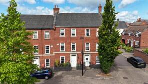 8, Little Connery Leys, Leicester LE4 3LS