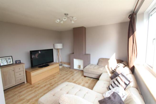 Living Room.JPG