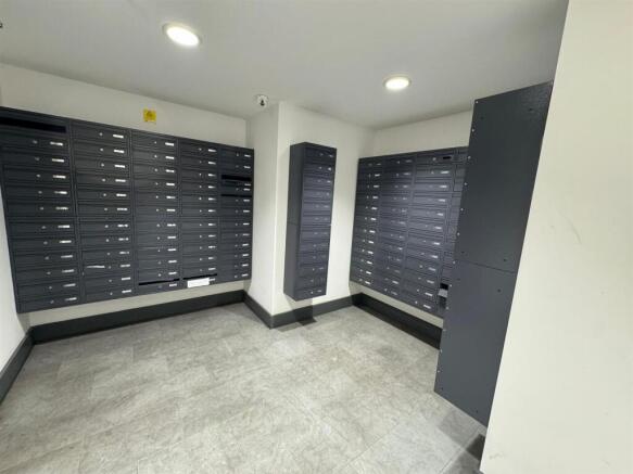 Flat for sale Image 12