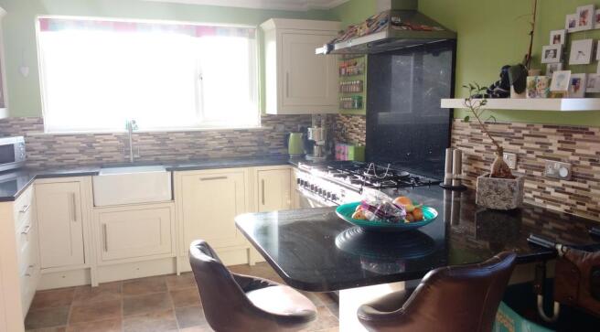 Kitchen (1)