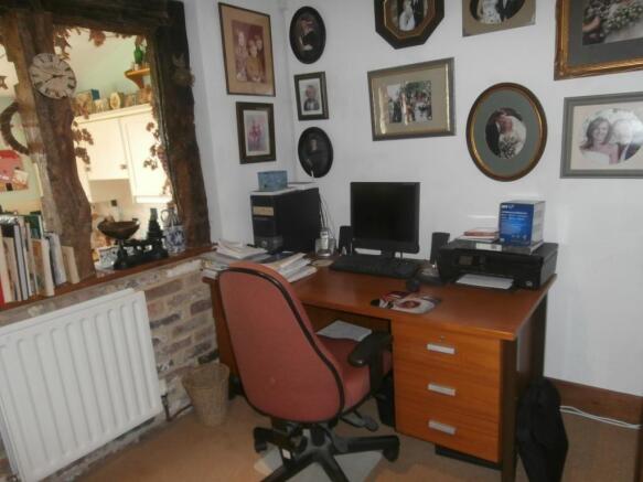 Photo 11