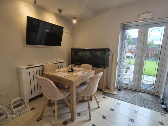 Kitchen/Dining Room
