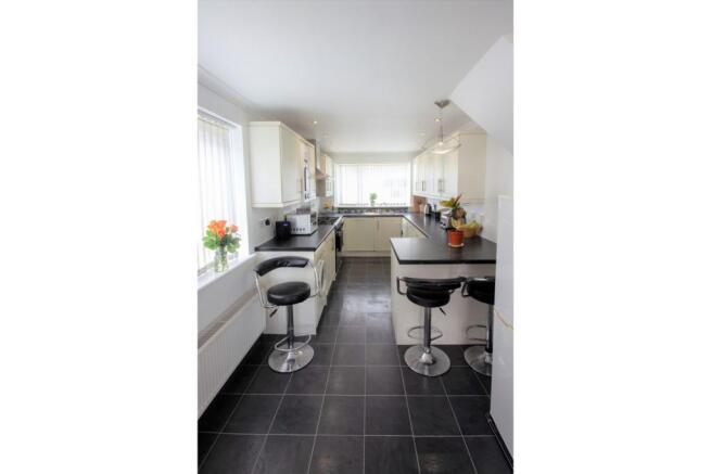 Kitchen/Breakfast