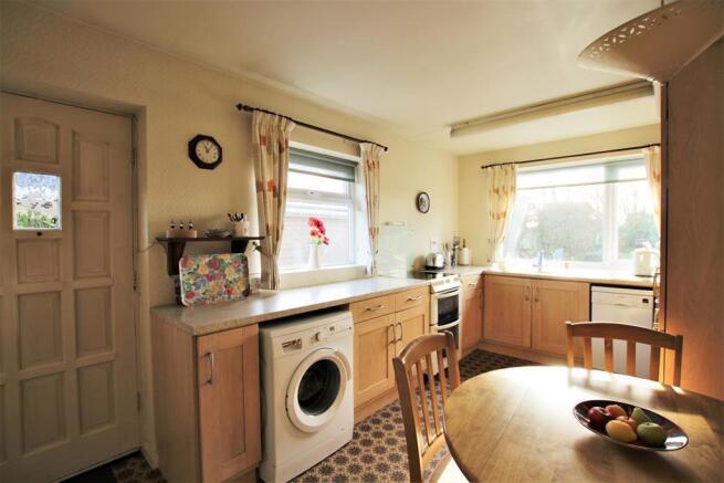 Kitchen pic2