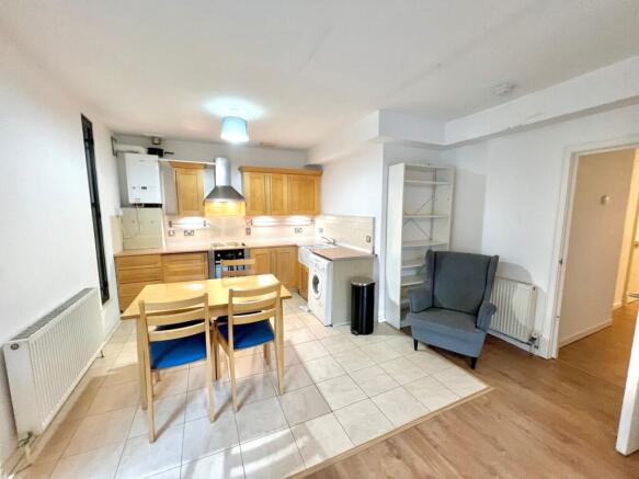 Living & Kitchen Area