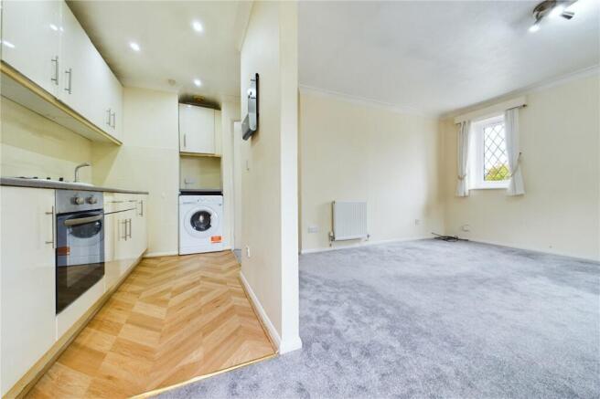 Kitchen/ Living Area