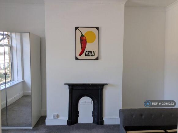 1 bed Terraced to rent Image 11
