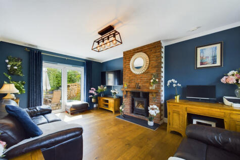 Roughdown Avenue, Boxmoor, HP3