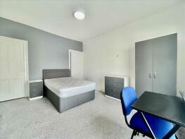 42, Providence Street, Plymouth PL4 8JQ