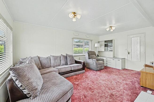 Ashdale Close, Sywell, Northampton photo 2