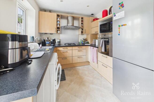 3 bed Terraced for sale Image 3