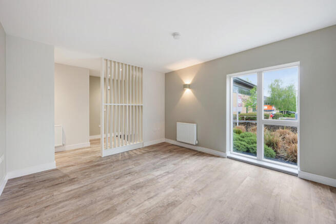 4 bed Detached for sale Image 8