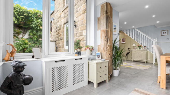 4 bed Barn Conversion for sale Image 11