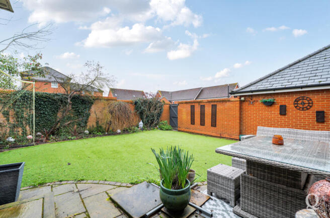 3bfbcb8a-fad0-475...