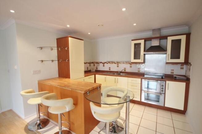 Kitchen / Living Room