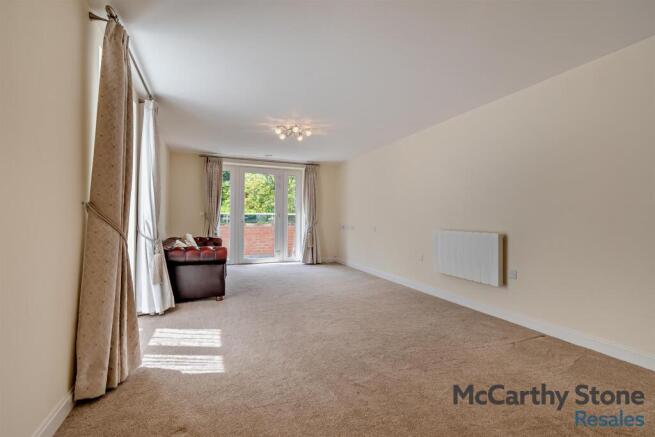 1 bed Apartment for sale Image 10