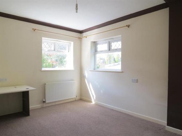 Bedroom 4: