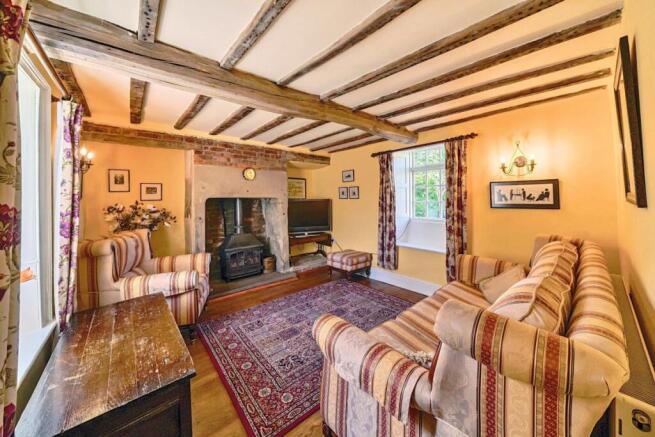 4 bed Detached for sale Image 10