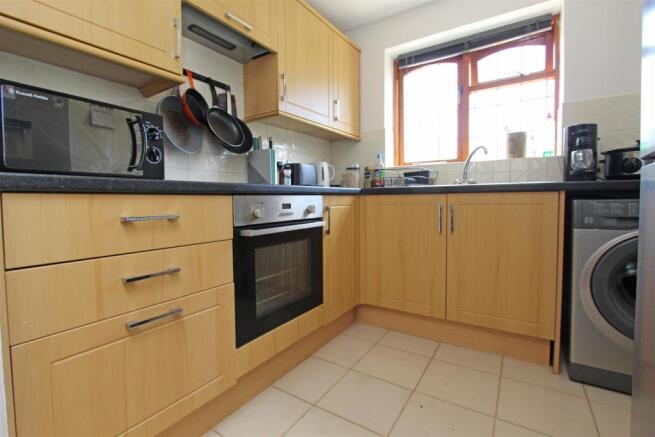 Kitchen..jpg