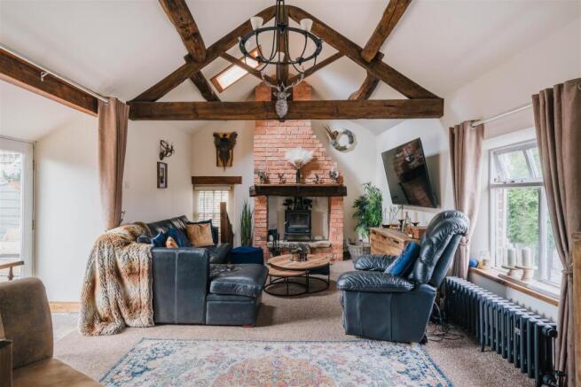 Living Room.jpg