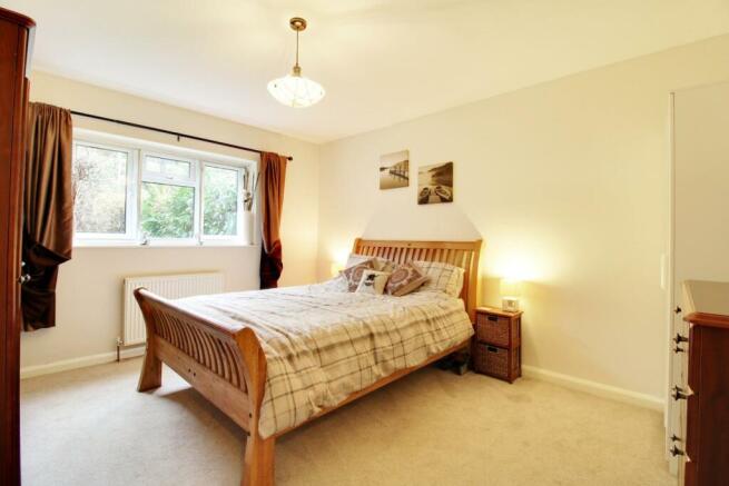 Main Bedroom (1).jpg