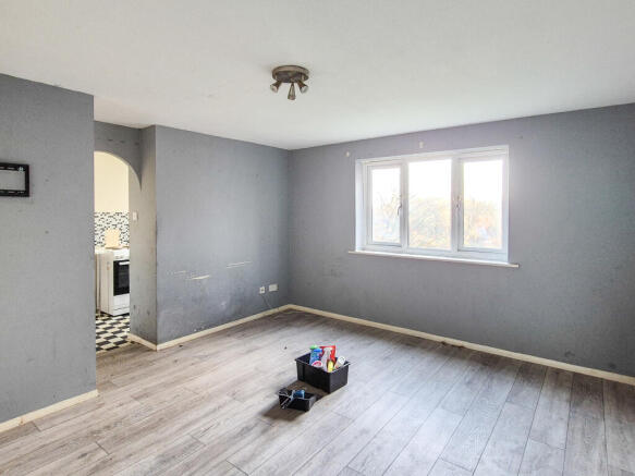 Bream Close, London, N17 photo 2