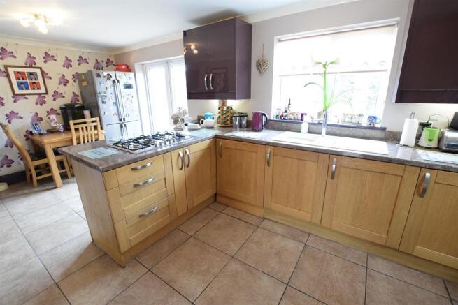 Kitchen diner