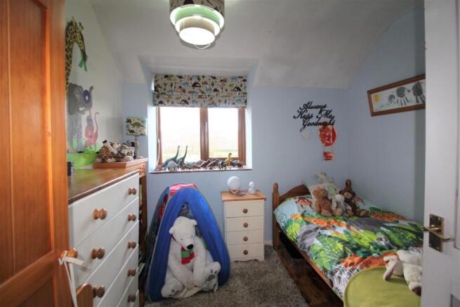 Bedroom 3.JPG