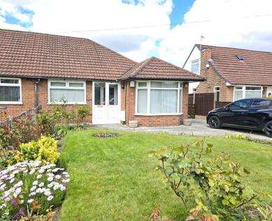 Wood Mount, Timperley, WA15