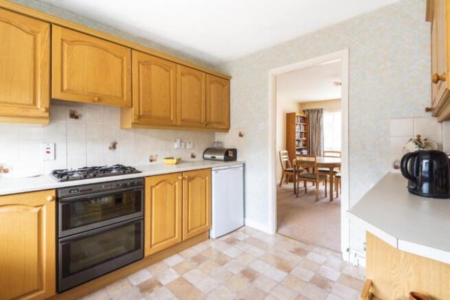 Kitchen (2)