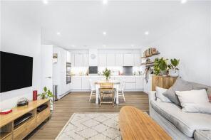 22, Dickinson Court, Whelan Road, London W3 8UD
