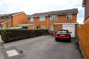 14, Hopeman Close, College Town, Sandhurst GU47 0XH