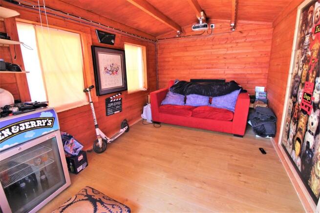 Photo 23