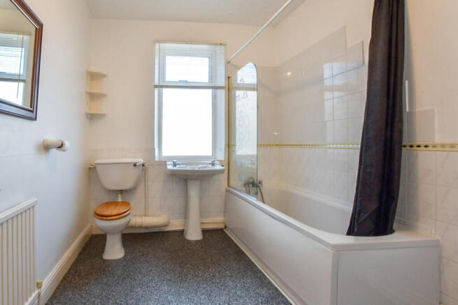 2 bed Terraced for sale Image 7