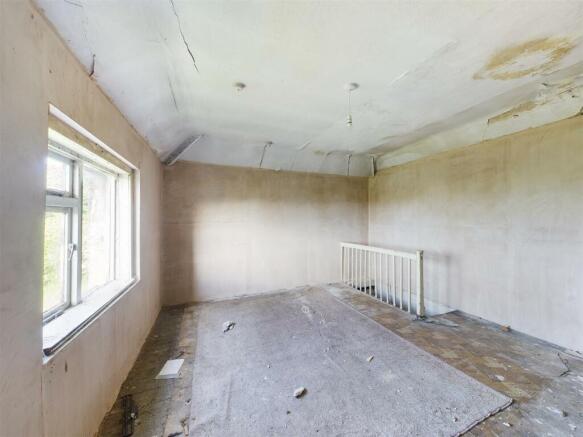 Bedroom: