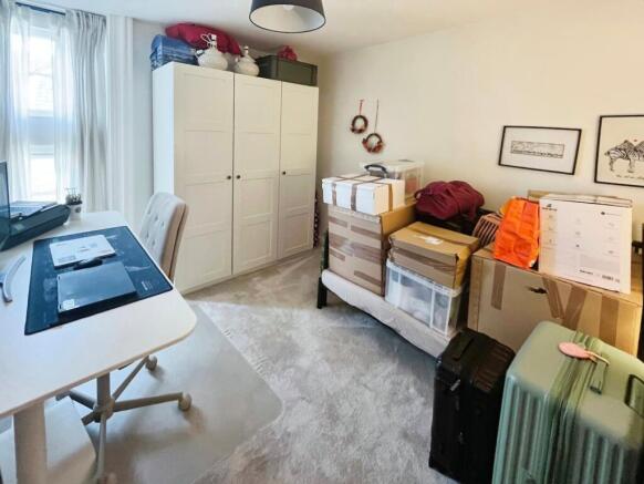 2 bed Apartment for sale Image 11