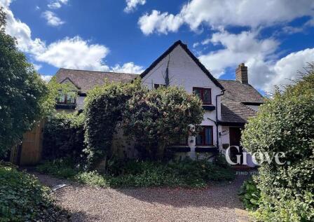 Violet Lane, Clent