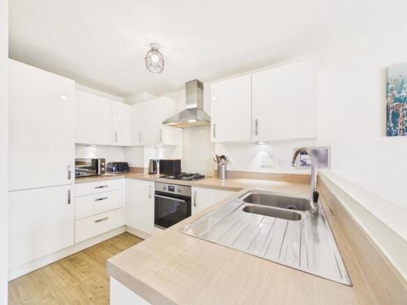 EweMove - Medlock Street - Kitchen
