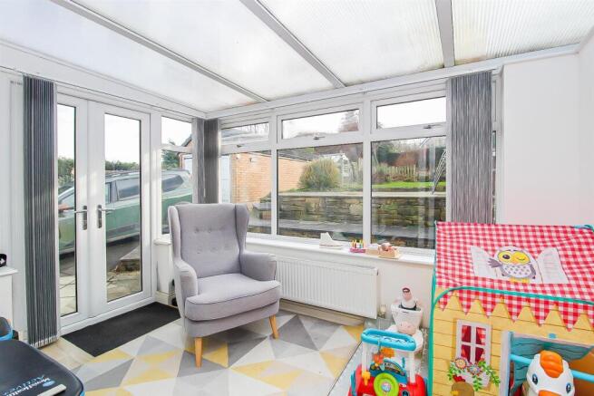 3 bed Detached Bungalow for sale Image 7
