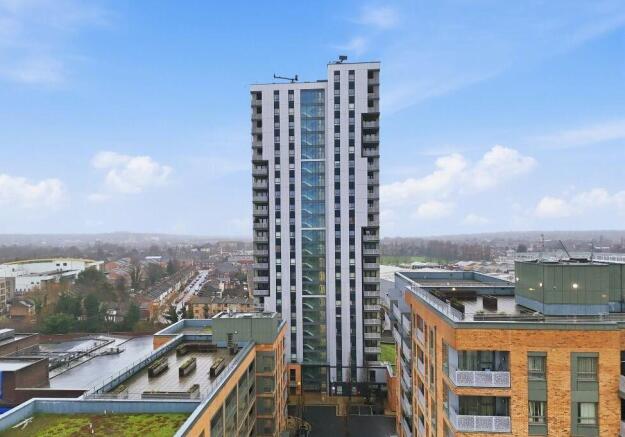 2 Bedroom Flat in N17 8FE