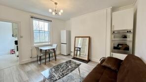 68, Pembroke Road, London W8 6NX