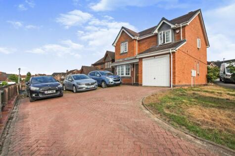 St. Lukes Way, Nuneaton, CV10