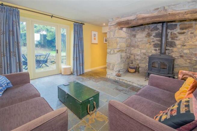 SITTING ROOM