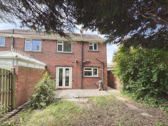 2 bed Semi-Detached for sale Image 5