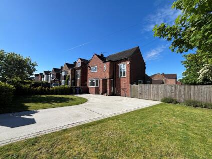Stoops Road, Bessacarr, Doncaster