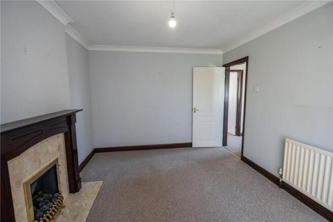 Living Room (2)