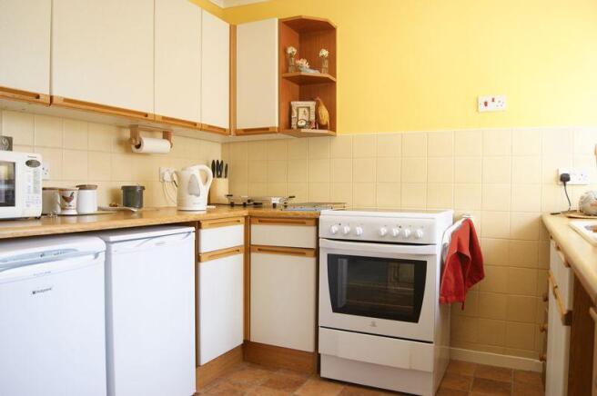 Kitchen pic 2